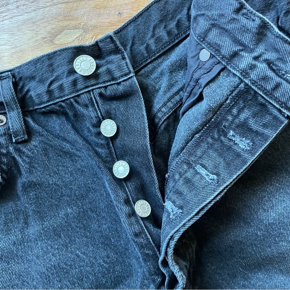 Agolde Distressed Black Non-Stretch Cotton Denim Shorts Dee High Rise - Picture 5 of 14